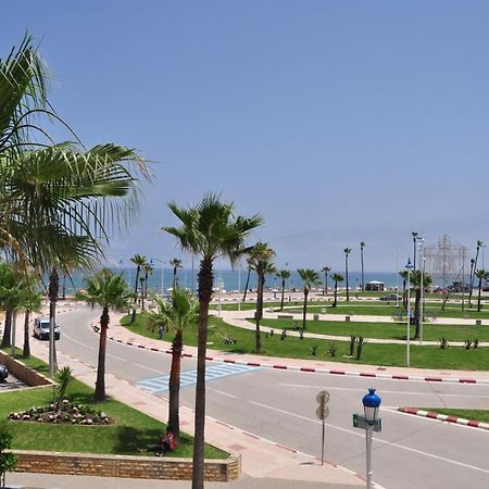 Seafront High Standard Apartment Мартиль Экстерьер фото