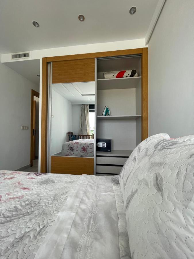 Seafront High Standard Apartment Мартиль Экстерьер фото